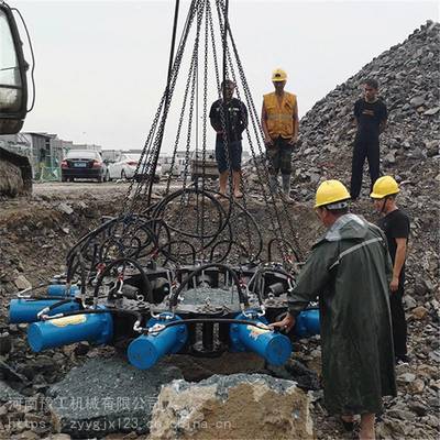 九江市挖机破桩丨破桩劈裂机详细咨询